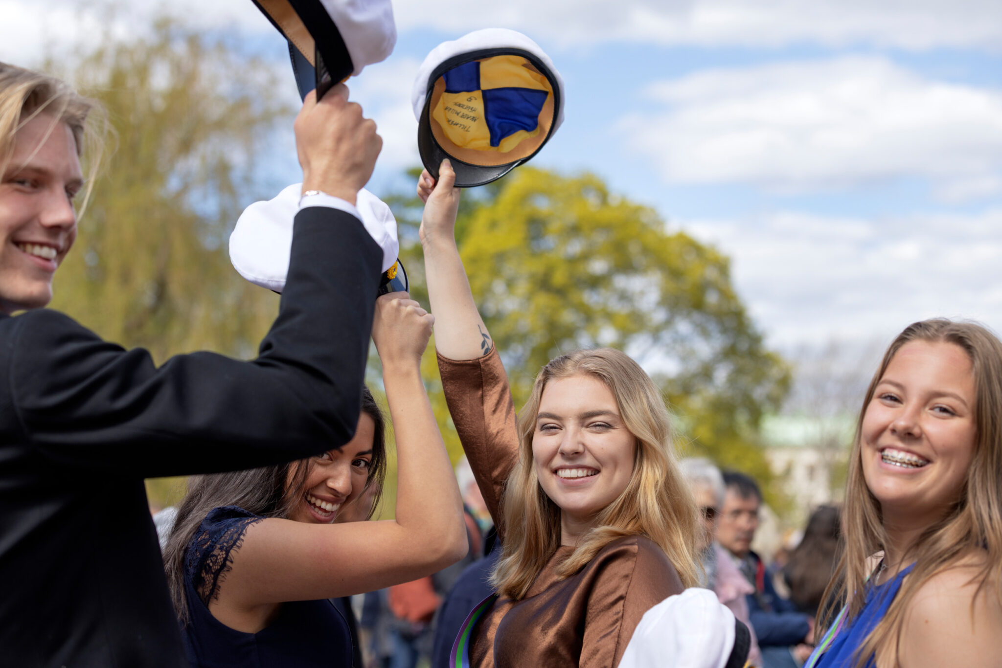 Sjungom Studentens Lyckliga Dag – Ordkunskap För Blivande Studenter ...