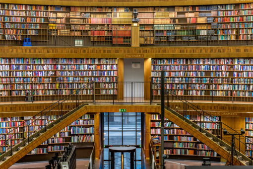 Interiör från Stockholms stadsbibliotek.