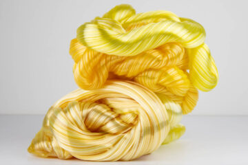 Bilden visar ett verk av en av konstnärerna.